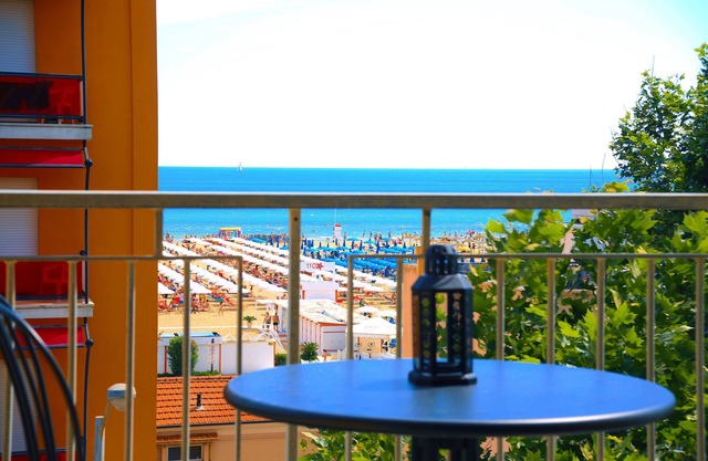 Leone sea view apartments on the Rimini seafront