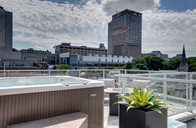 Les Immeubles Charlevoix - 760805 Grand Penthouse