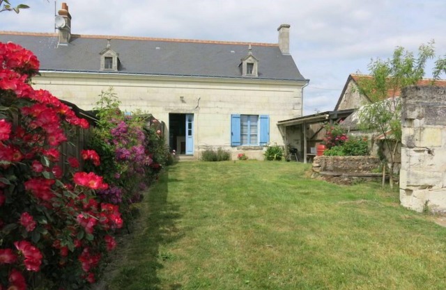 Les Landes du Chinonais by Interhome
