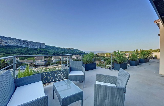 Les Terrasses de Lioux - In the heart of the Luberon - New house*-Calm and comfort