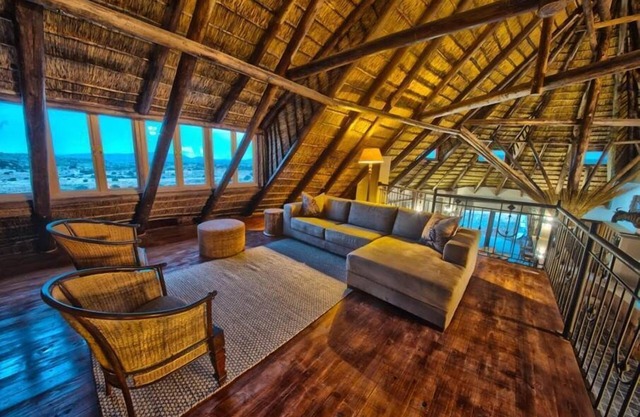 Letsatsi Game Lodge