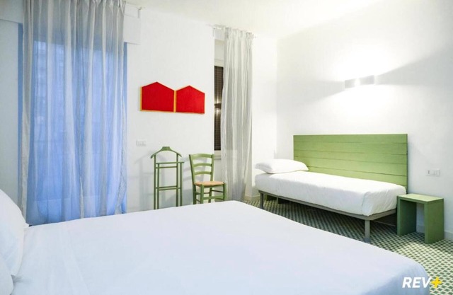 Lia Art Hotel