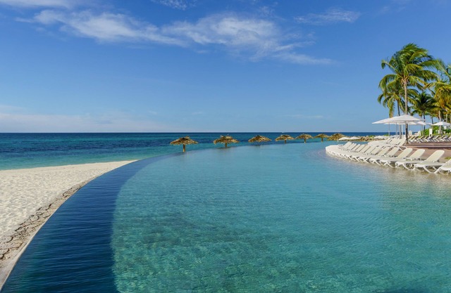 Lighthouse Pointe at Grand Lucayan - All Inclusive