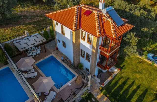 Limon Villa Akyaka Daily Weekly Rentals