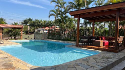 Linda casa Morada da Praia com piscina privativa e muito espaço pra você e seu pet