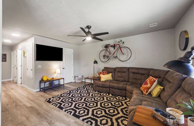 Linda's Nest - Downtown Bentonville