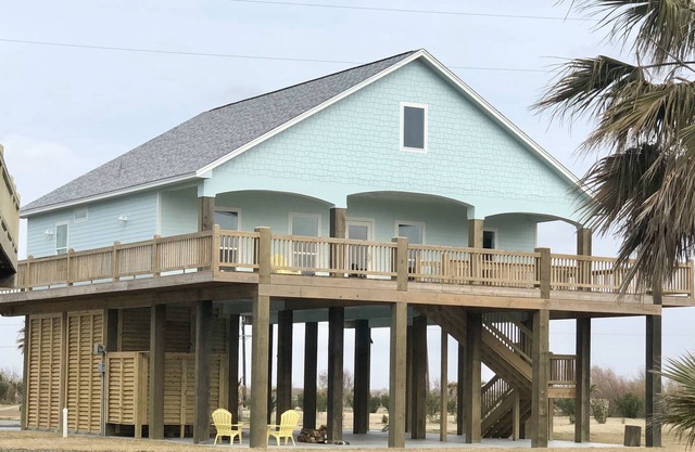 Lisa's Landing - 3 Bedroom - 2 Bath - Sleeps 11