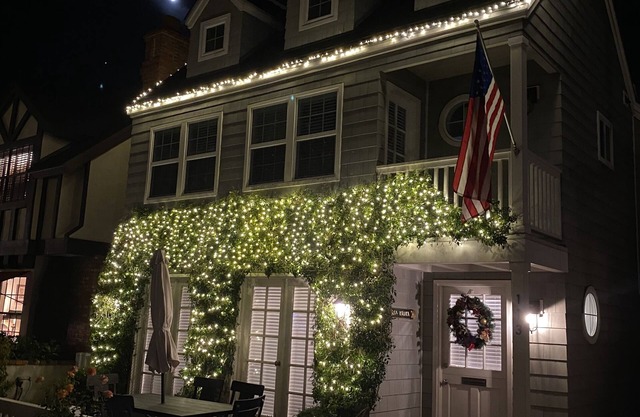 Little Balboa Island, Cape Cod, Great Location, Close To Beach, 3 Blocks to Town