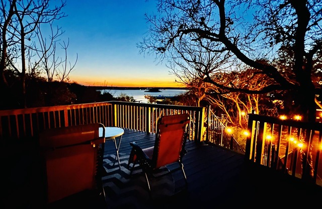 Little Big Sunset In Private Oasis