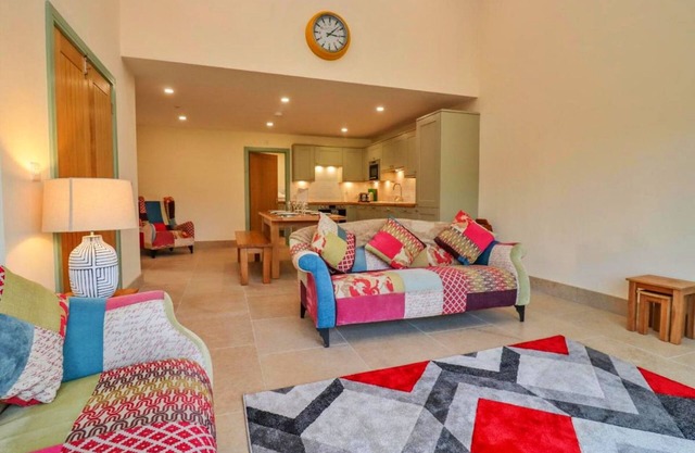Little Rissington - Barn Two by Interhome