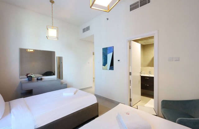 Livbnb - 2BR city central suite in Marina Arcade
