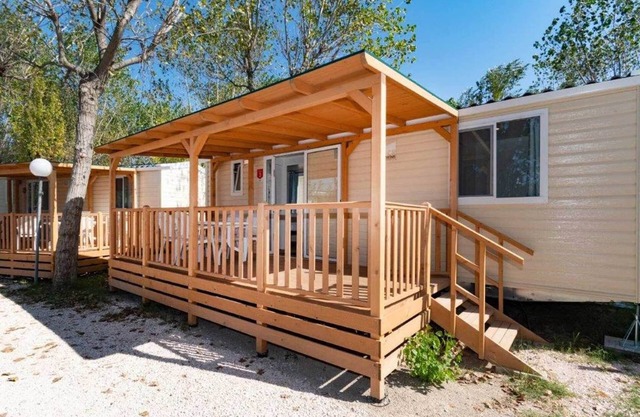 Lodge in Rimini Family Village near the beach