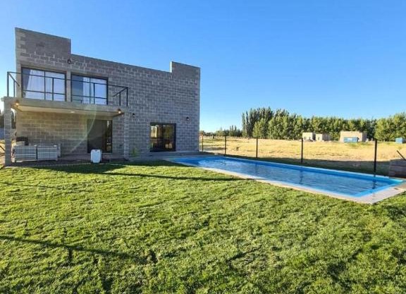 Loft con Piscina frente al Río Negro