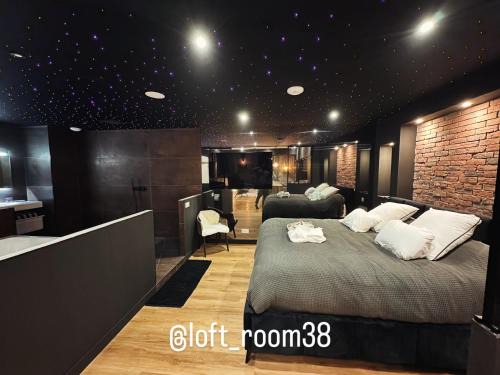 loft room38