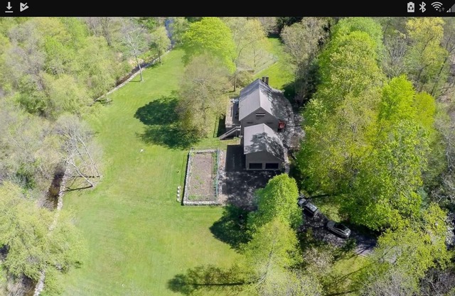 Log Cabin on Quiet 20 Acres