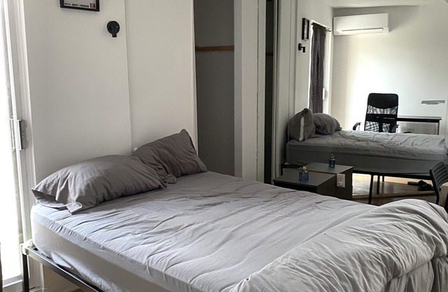 Logement pratique et lumineux au centre de Montréal