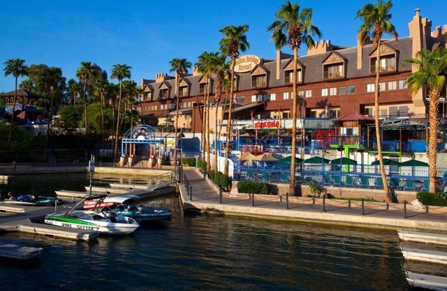 London Bridge Resort - Spacious 2 Bdrm W/Full Kitchen