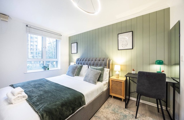 London Oasis Apartment Escape
