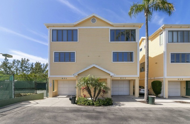Longboat Key Escape–Beach, Pool, Tennis & Pickleball Cedars East #603 by RVA