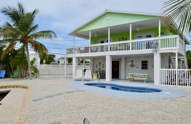 Looking for a place to stay?