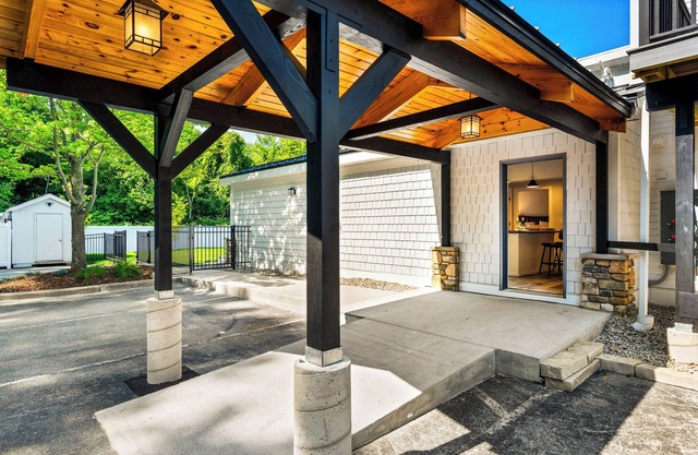 Looking for the perfect place for a family gathering or couples get away?