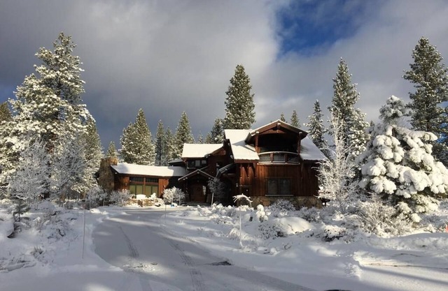 Lookout Lodge at Old Greenwood - Lake Tahoe-Northstar-Golf & Heated pool Hot Tub