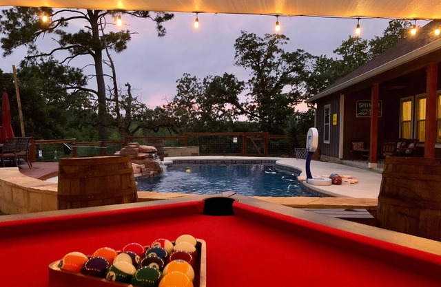 Lost Pines Oasis with Pool, Hot Tub and Outdoor Pool Table and Game Room!