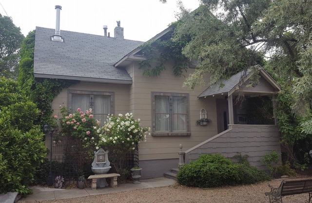 Love's Vacation Hideaway