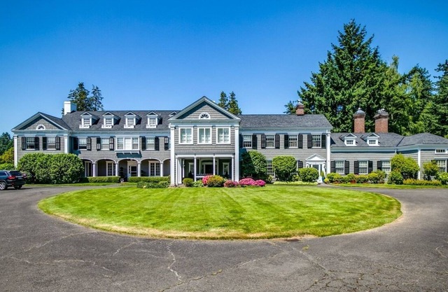 Lovely 1bd/1bath suite at historical Wilcox Estate
