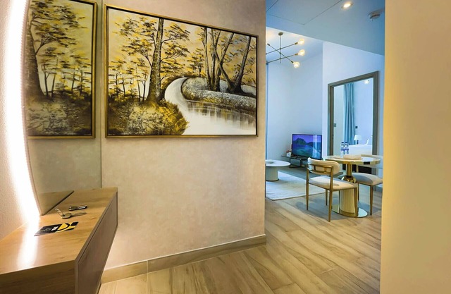 Lovely 1BR Apartment With Beautiful Marina View-3110