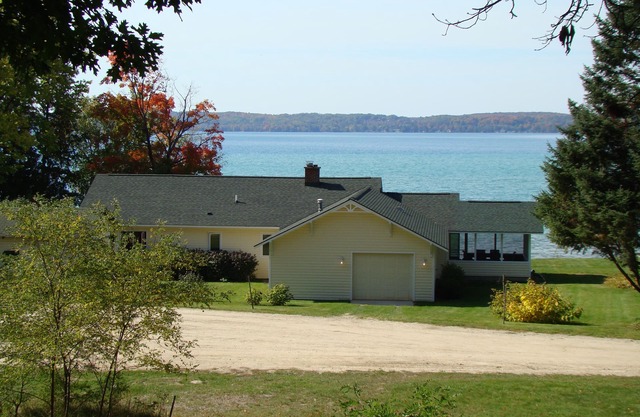 Lovely 3-br home on east side of crystal-clear Torch Lake