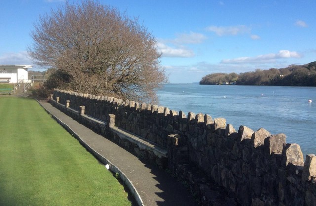 Lovely 4-bed Victorian House in Bangor by the sea