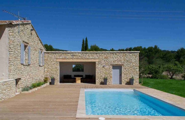Lovely 4 bedroom Villa rental in Joucas - Provence