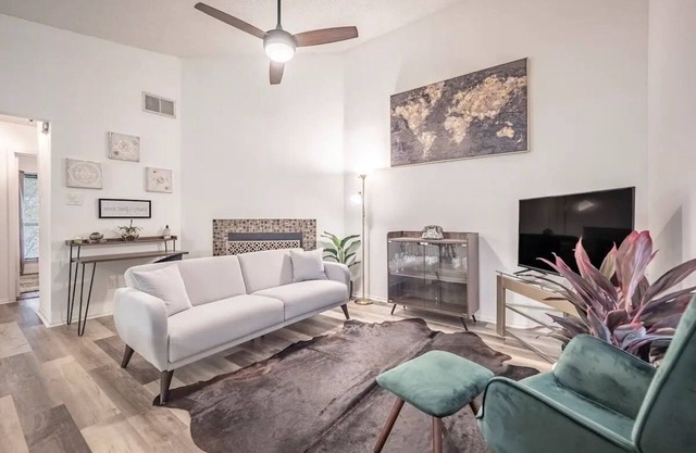 Lovely and modern two bedroom condo