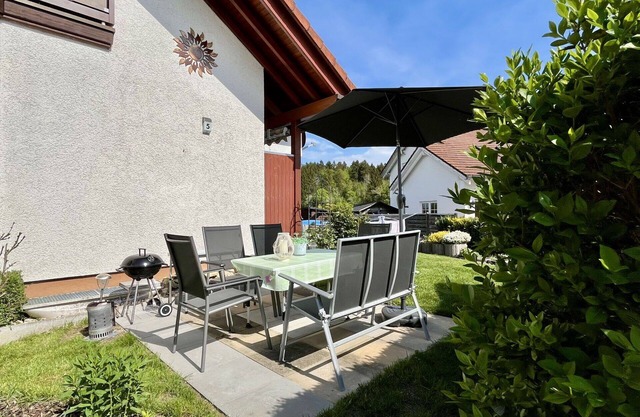 Lovely apartment for 6 guests with WIFI, TV, patio, panoramic view and parking