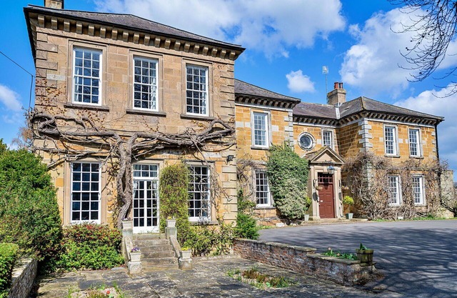 Lovely apartment for 4 guests with pool, hot tub, WIFI and terrace