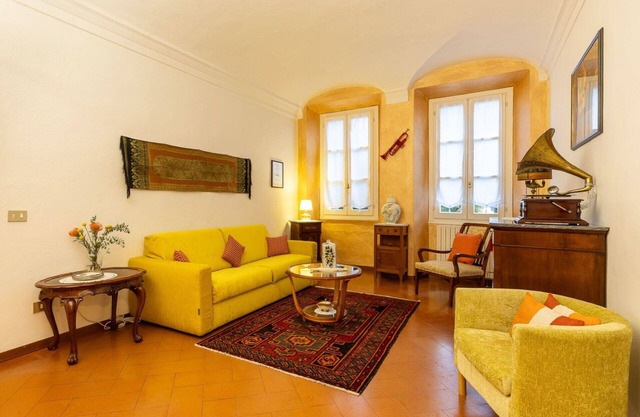 Lovely apartment for 7 guests with WIFI, TV and patio