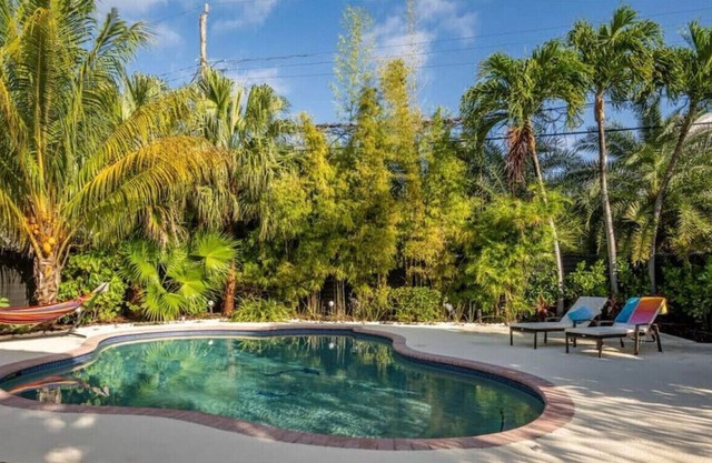 Lovely Family Home in Miami w/ Private Pool & BBQ