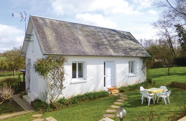 Lovely home in La Chapelle En Juger