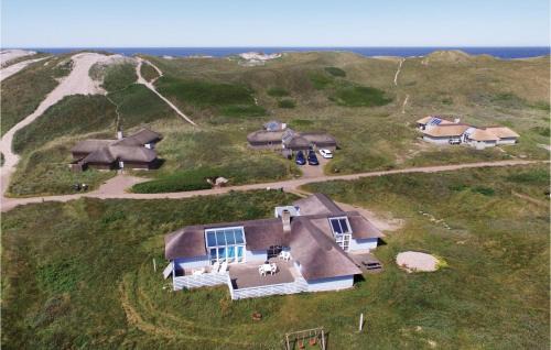 Lovely Home In Hvide Sande With Kitchen