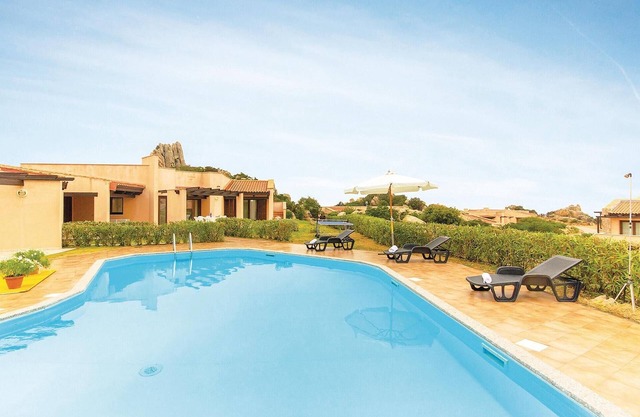 Lovely home in Trinità d'Agultu OT