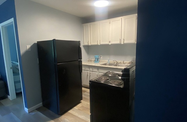 Lovely one bedroom apartment on the beautiful PIB
