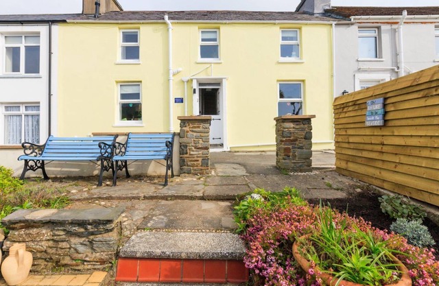 Lovingly renovated to a high standard, Sunnyside provides modern facilities whilst maintaining a tra
