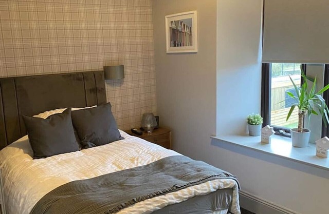 Lugton Rooms - 1 bedroom suite