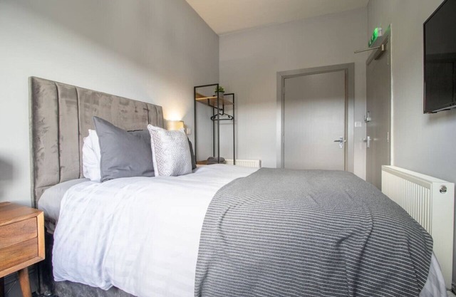 Lugton Rooms - Twin bedroom suite