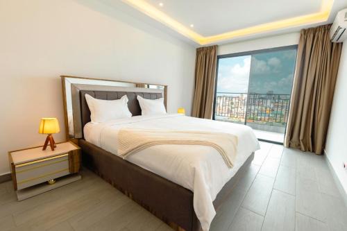 Lumina Suites