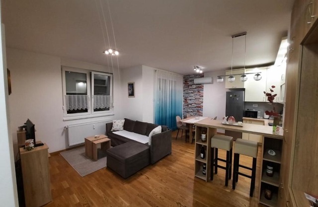 Lux Advent Apartment