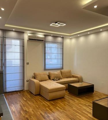Lux Apartman Inđija