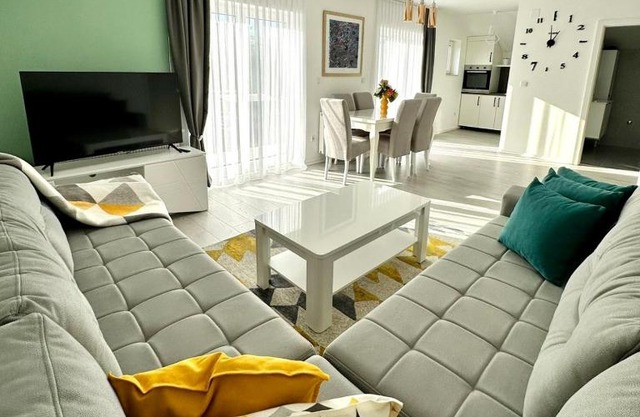 Lux Apartments Minja