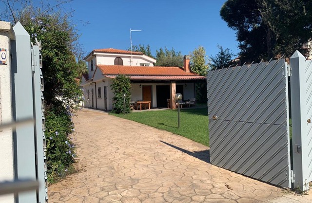 Lux Beach Villa con piscina a 200m dal mare